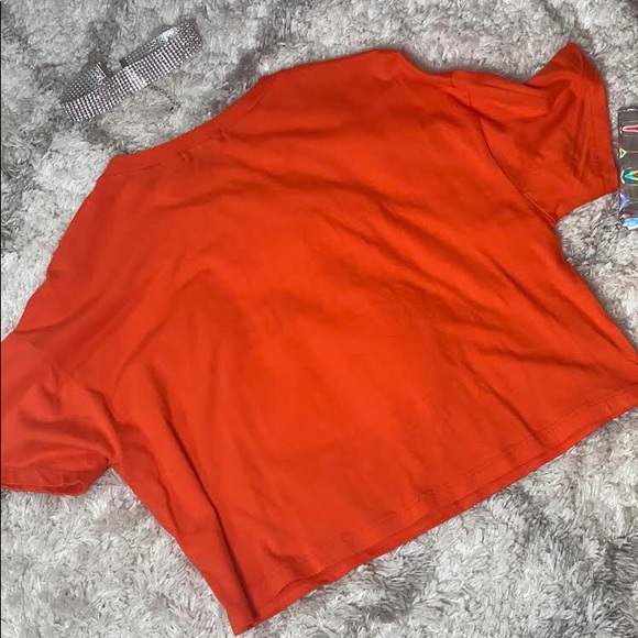 Fashion Nova Savage Cropped Top Size M - Picture 3 of 4